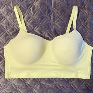 Victoria’s Secret lounge in scoop bra XL- Xtra Large